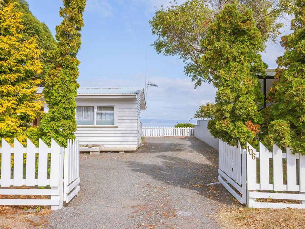 Lake Edge Cottage - Waitahanui Holiday Home Exteriér fotografie